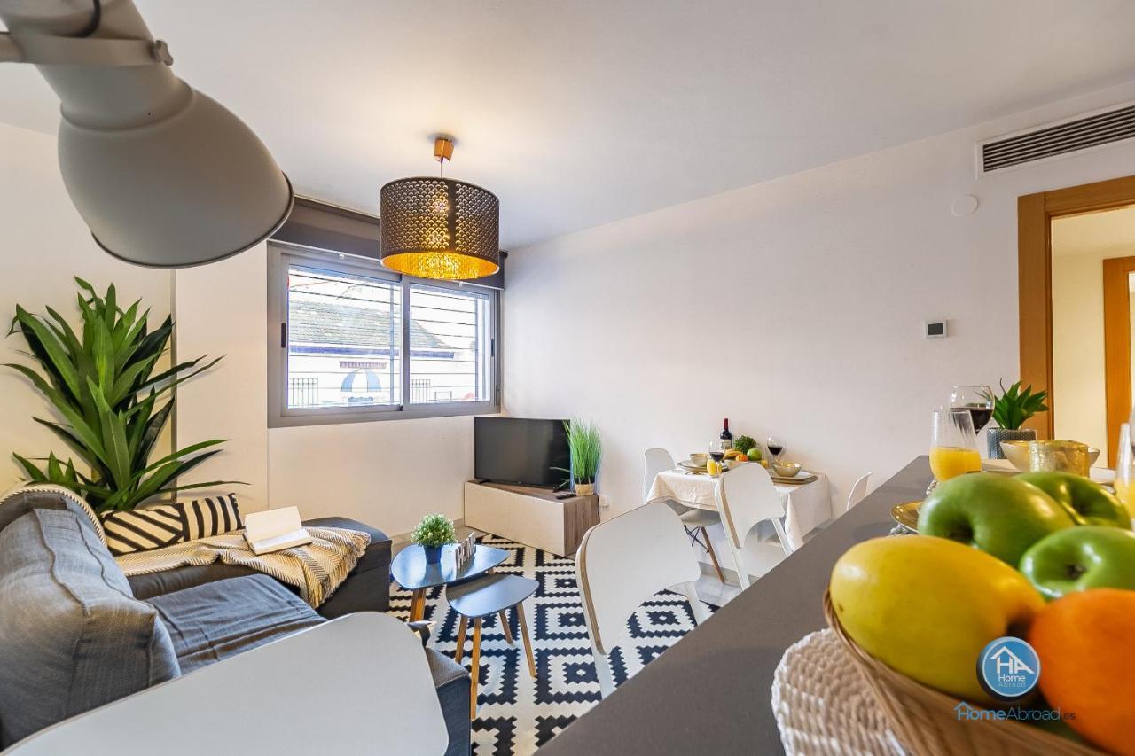 Malaga Boutique Stay - Carlos Haya Area With Parking エクステリア 写真