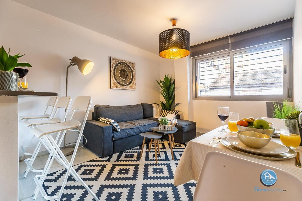 Malaga Boutique Stay - Carlos Haya Area With Parking エクステリア 写真