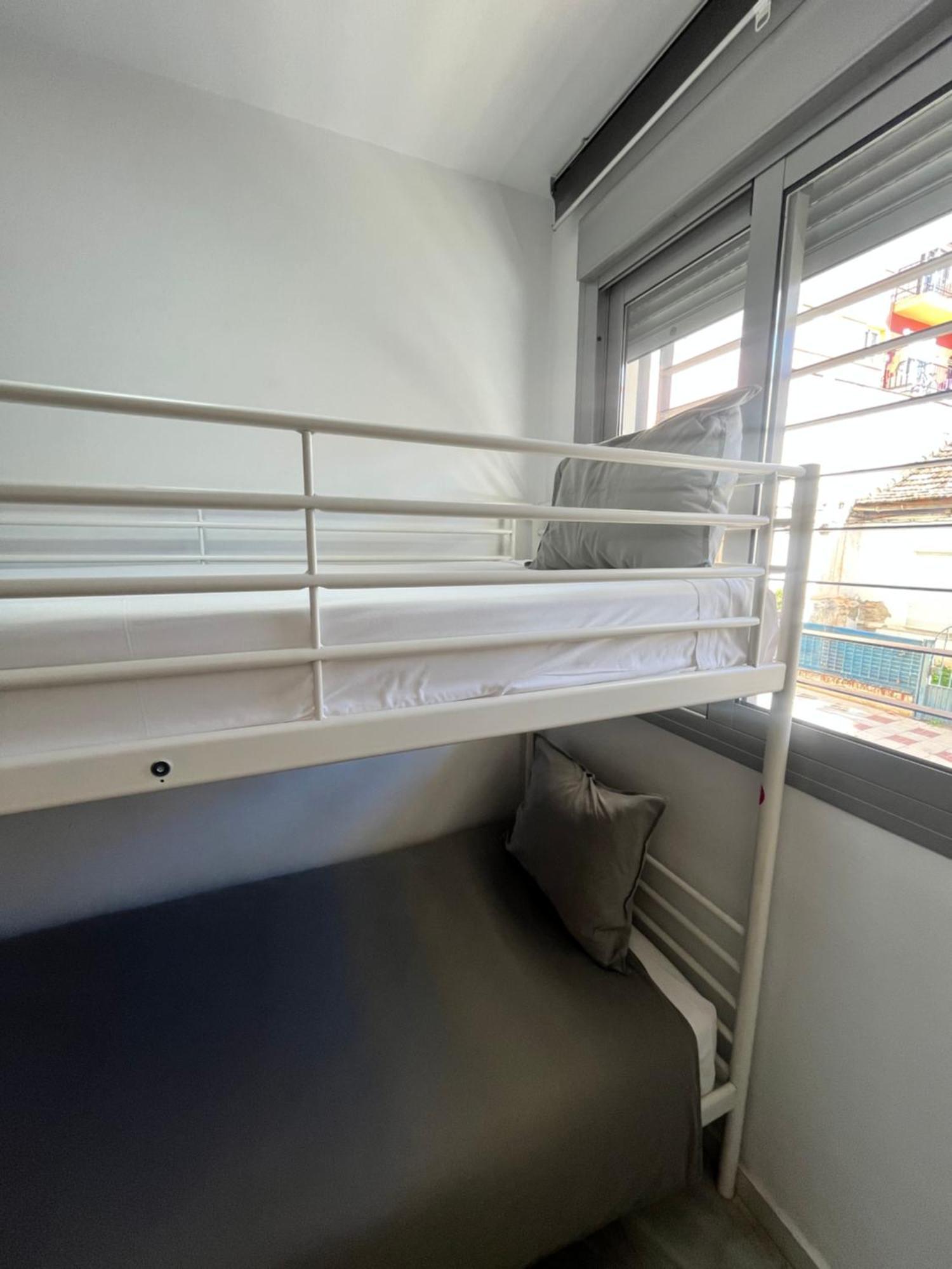 Malaga Boutique Stay - Carlos Haya Area With Parking エクステリア 写真