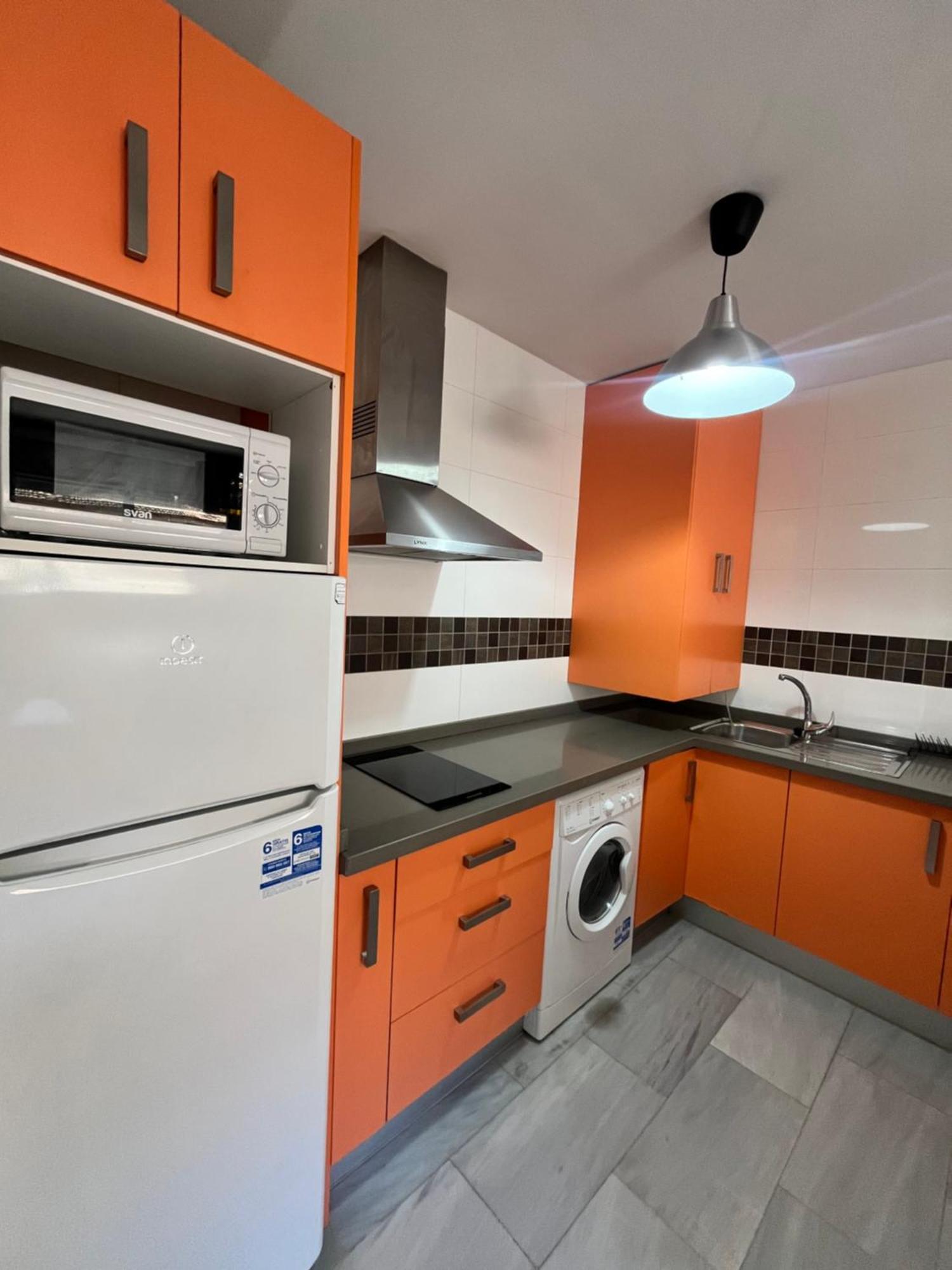 Malaga Boutique Stay - Carlos Haya Area With Parking エクステリア 写真